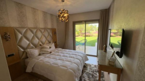 Prestige Lux Garden Pool Golf